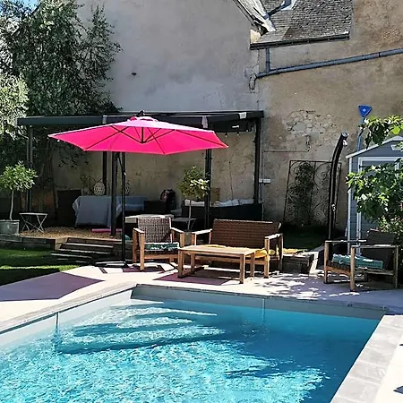 5 Grande Rue Bed & Breakfast 4*