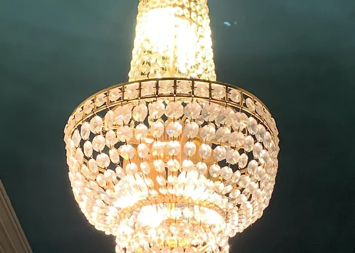 5 Grande Rue Bed & Breakfast Le Lude